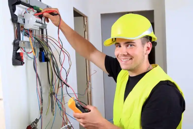 elektricien Waardhuizen